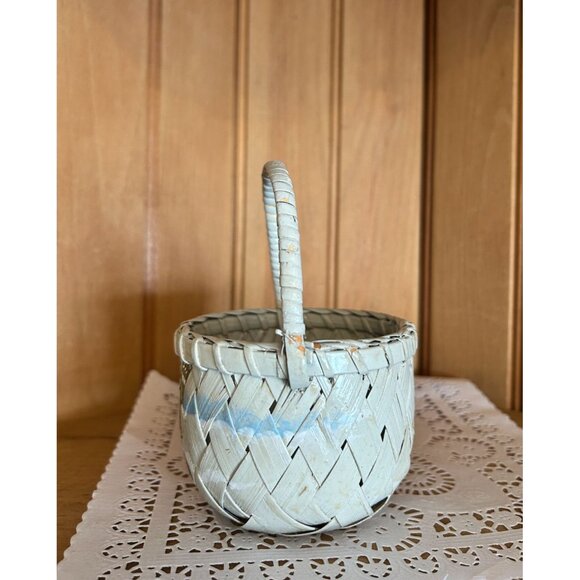 Vintage Hand-Painted Rustic Woven Small Easter Basket Bunny Rabbit Spring Decor - Picture 4 of 8